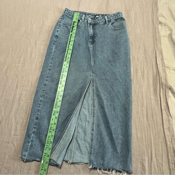 Happily Grey Blue Denim Maxi Skirt with high slit Size 5 trendy basics school - Picture 4 of 8
